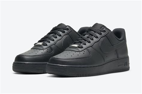 Nike Air Force 1 black